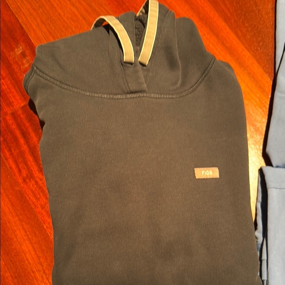 Figs bundle - Picture 2 of 12